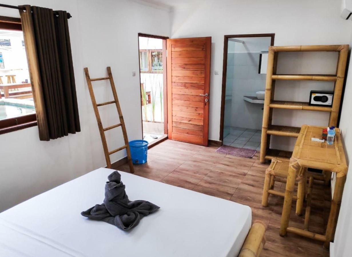 Gili Pirates Dive & Bnb غيلي تراوانغان المظهر الخارجي الصورة